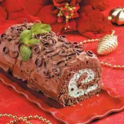 Chocolate Mint Cake Roll