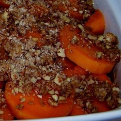Maple-Glazed Yams with Pecan Topping