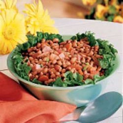 Hearty Black-Eyed Pea Salad