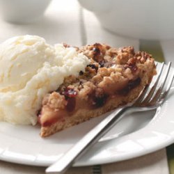Apple-Berry Crumb Pie