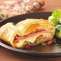 Cheese puff pastry appetizer