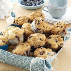 Lemon-Streusel Blueberry Muffins