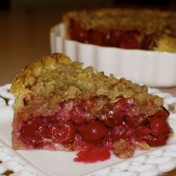 Sour-Cherry Streusel Pie