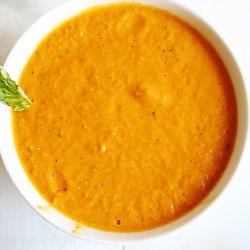 Roasted Tomato Soup with Garlic
