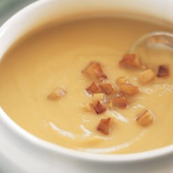 Parsnip Soup with Caramelized Apples