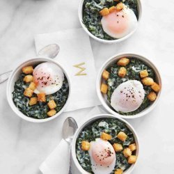 Creamed Spinach with Croutons
