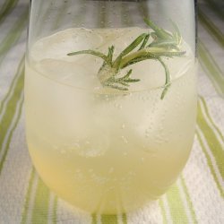 Vodka Rosemary Lemonade Fizz