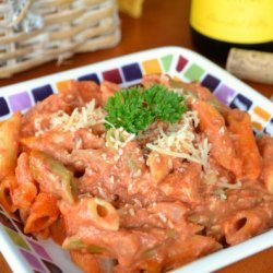 Creamy Pink Vodka Sauce with Penne