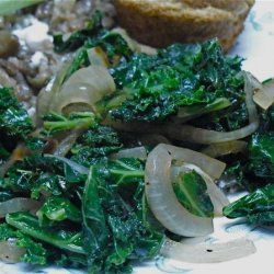 Kale With Caramelized Onions and Garlic