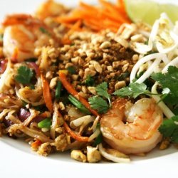 Pad Thai (Thai Stir-Fried Noodles)
