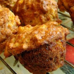 Low-Fat (Or Fat-Free) Banana-Crunch Muffins