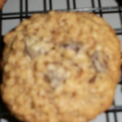 Heavenly Oatmeal Raisin Cookies