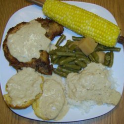 Southern Fried Pork Chops With Creamy Pan Gravy