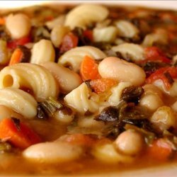 Hearty Tuscan White Bean Soup