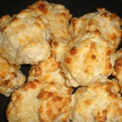 Cheddar-Garlic Biscuits