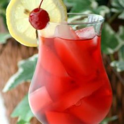 Malibu & Cranberry Cocktail