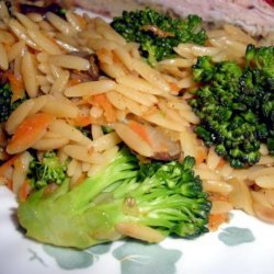 Orzo-Broccoli Pilaf