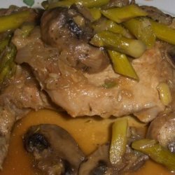 Pork Chops With Asparagus and Mushrooms