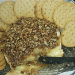 Baked Brie With Kahlua and Pecans
