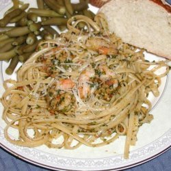 Linguini with Shrimp and Tomato Hazelnut Pesto