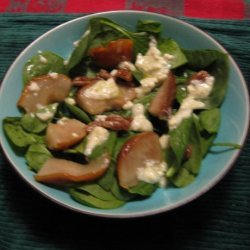 Baby Spinach, Pear and Walnut Salad