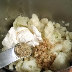 Mock Mashed Potatoes (Cauliflower)